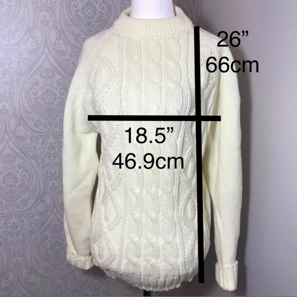Vintage Hudson’s Bay Company cable knit sweater. - Picture 2 of 4